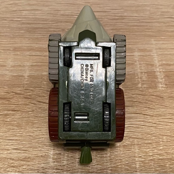 2001 Gaetan Moliere Digger 3.75" McDonald's Figure Car #8 Disney Happy Meal - Picture 5 of 6